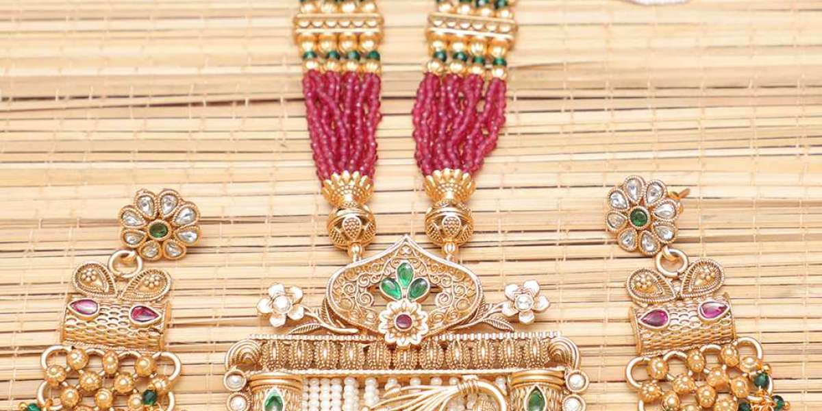 Short Mangalsutra Layouts Every Woman Must Learn about