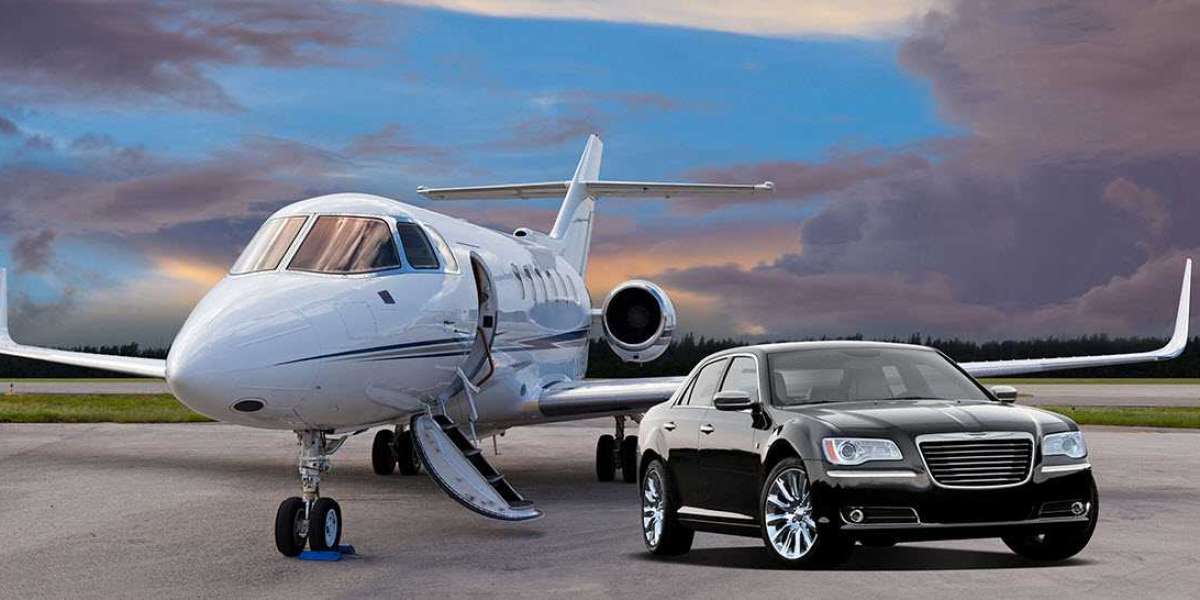 Top Reasons to Start and End Your Trip with Airport Limo Service