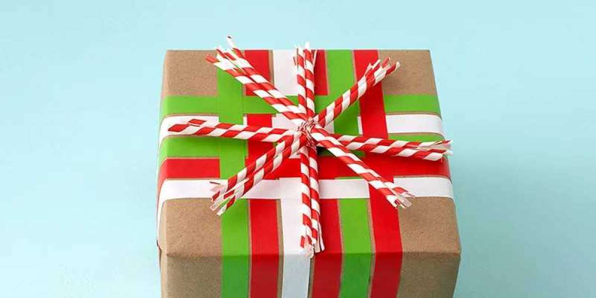 Guide To Personalizing Christmas Boxes For Gifts